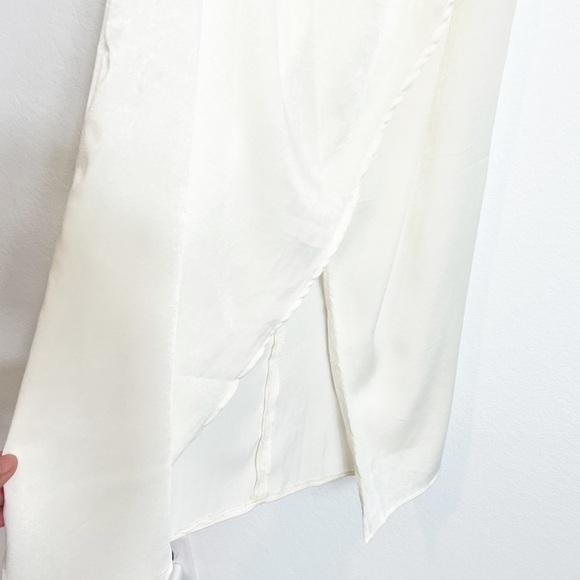 PRETTYLITTLETHING WHITE CREAMY WOMEN ZIP UP DRESS SIZE USA 4 BRAND NEW - Picture 7 of 10